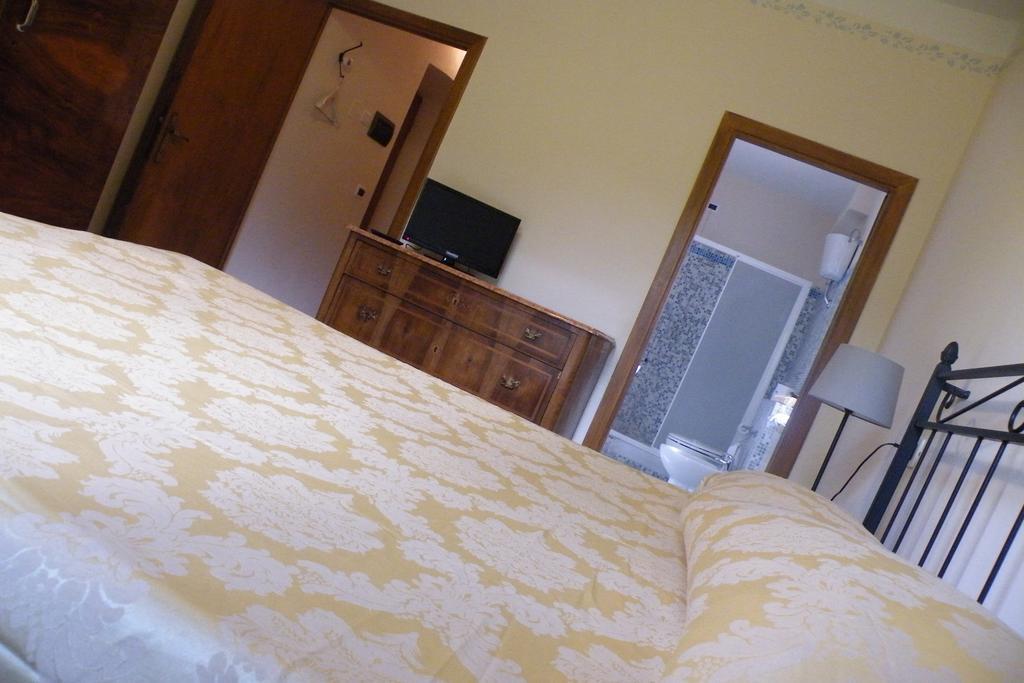 Agriturismo Fattoria Di Gragnone Room photo