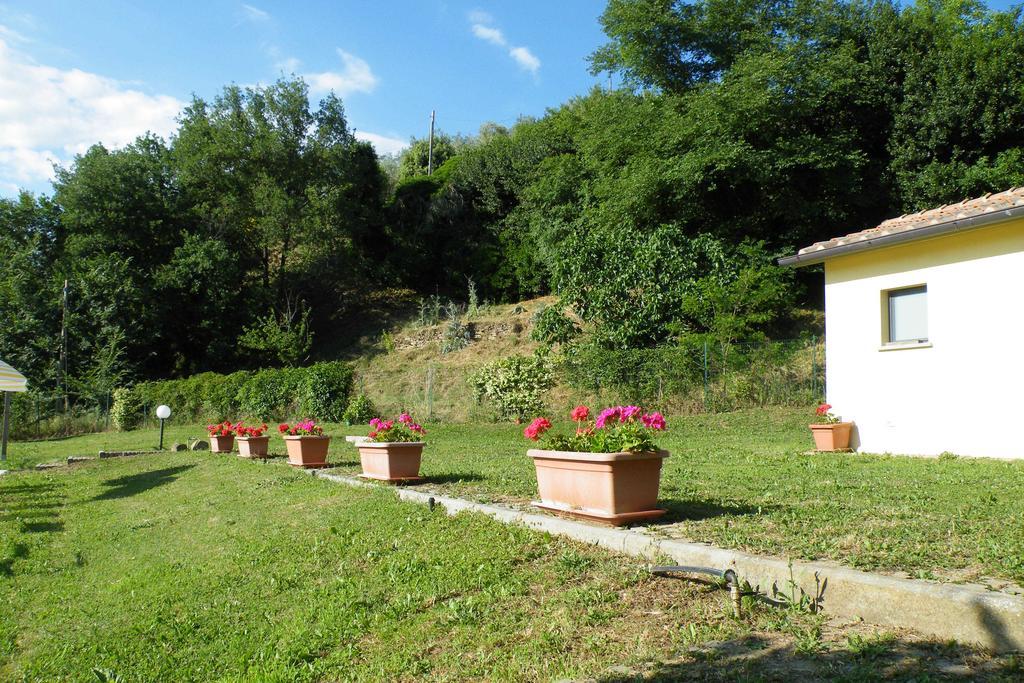 Agriturismo Fattoria Di Gragnone Exterior photo